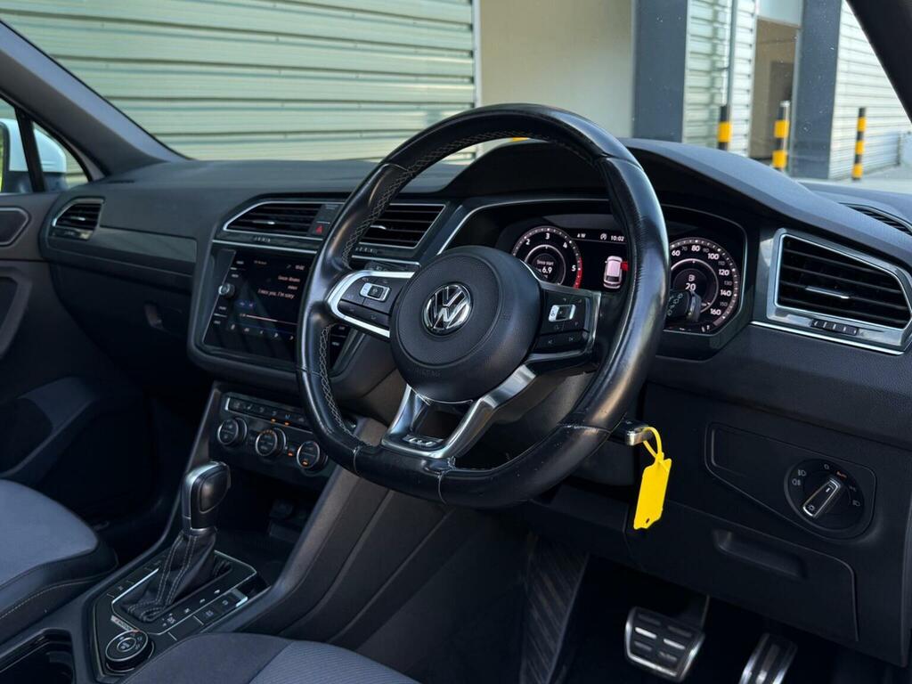 Volkswagen Tiguan 2.0 Tdi R-line Dsg 4Motion Euro 6 Ss White #3