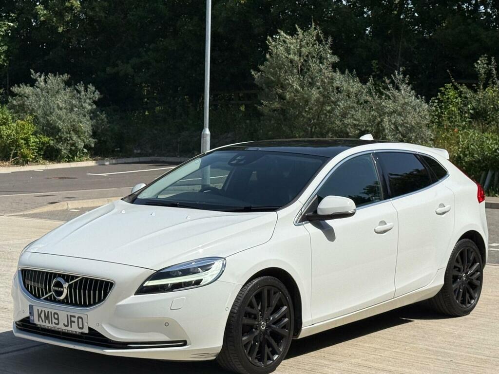 Volvo V40 1.5 T3 Inscription Edition Euro 6 Ss White #6