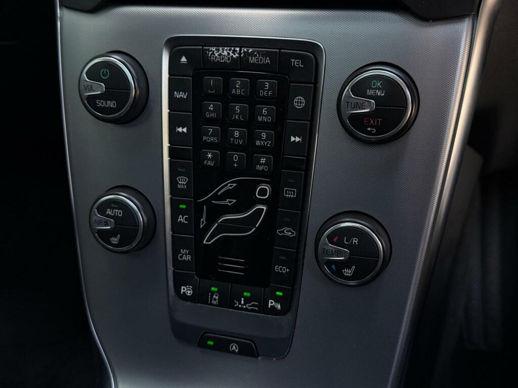 Volvo V40 V40 R-design Nav T2 White #32