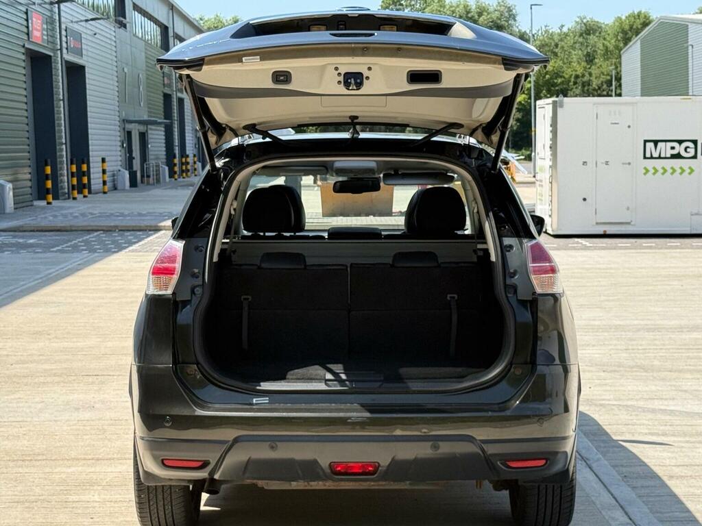 Nissan X-Trail Dci N-tec Black #11