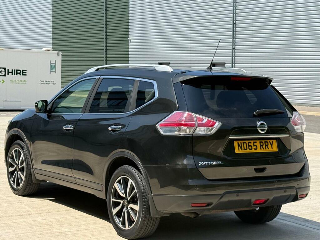 Nissan X-Trail Dci N-tec Black #8