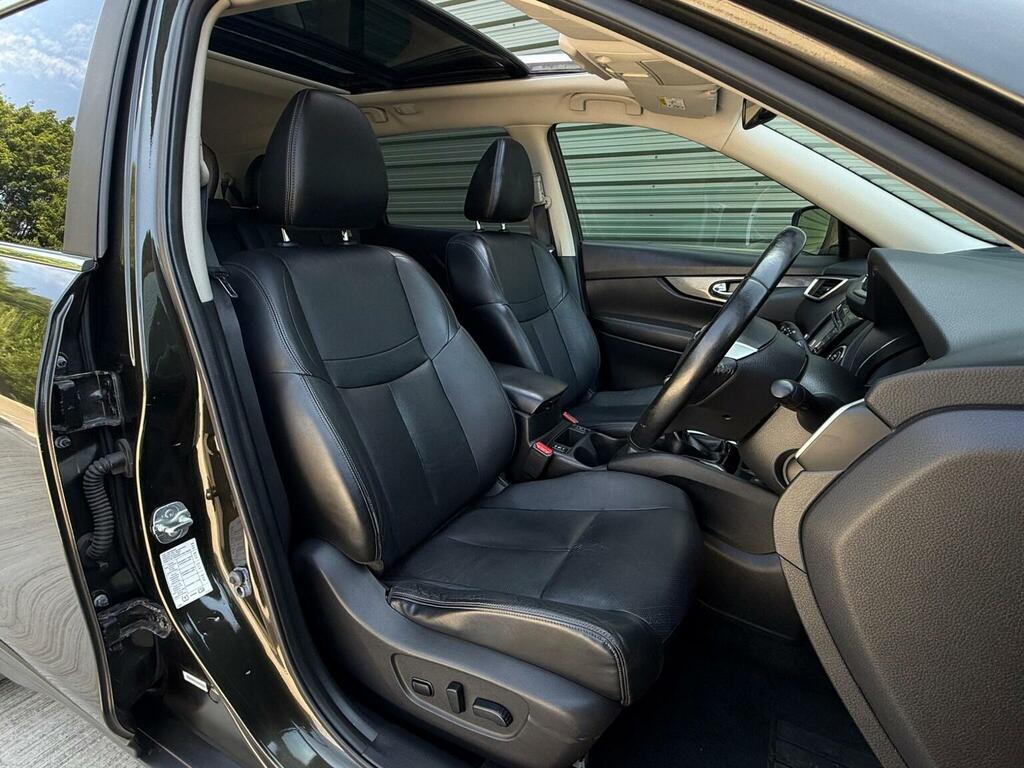 Nissan X-Trail Dci N-tec Black #23