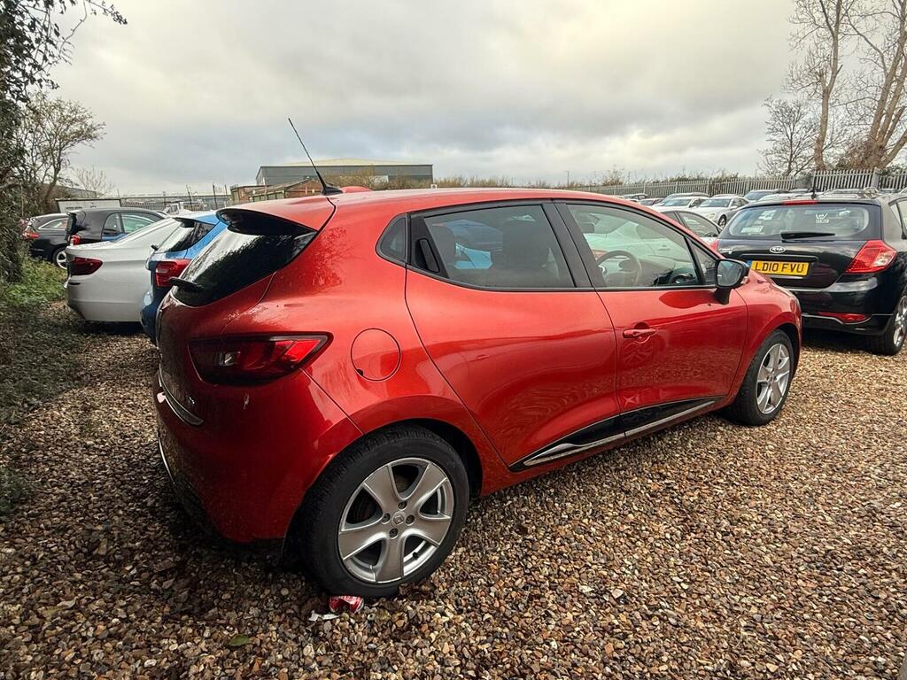 Renault Clio 0.9 Tce Dynamique Medianav Euro 5 Ss Red #4