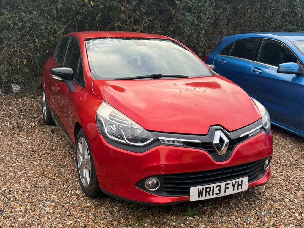 Renault Clio 0.9 Tce Dynamique Medianav Euro 5 Ss Red