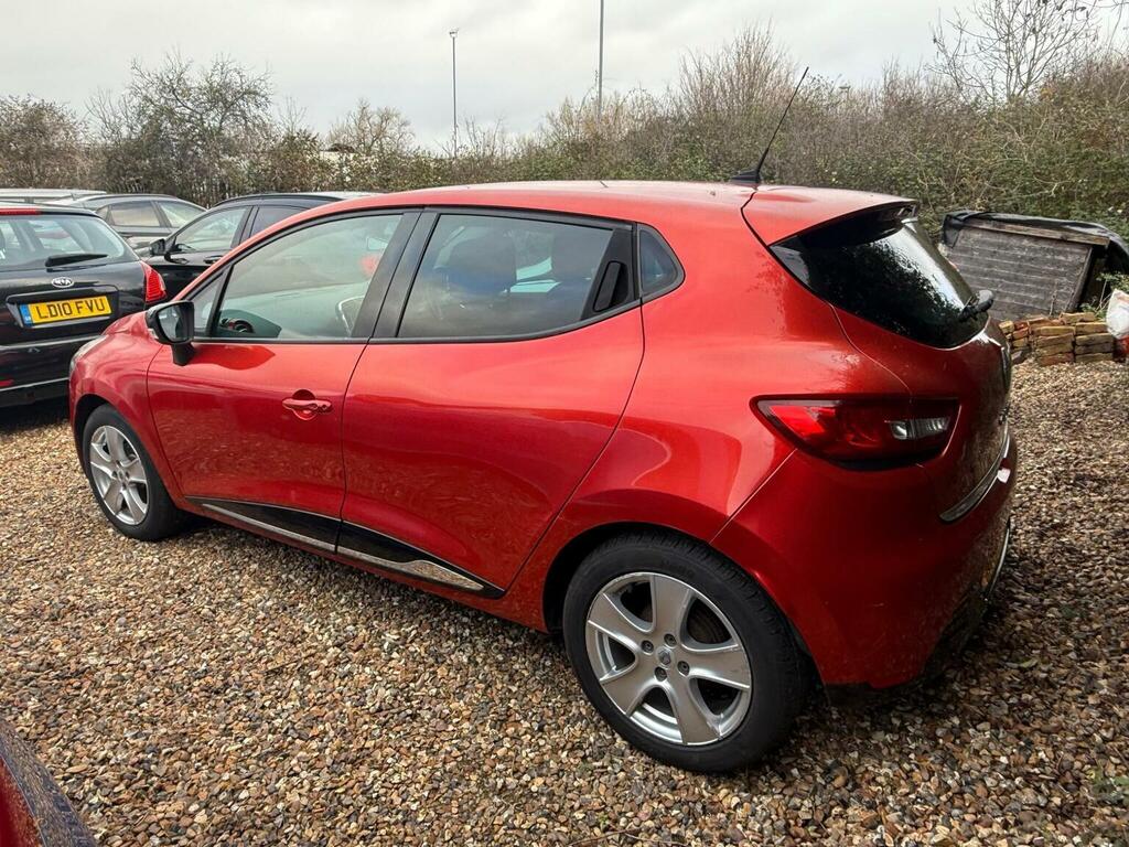Renault Clio 0.9 Tce Dynamique Medianav Euro 5 Ss Red #3