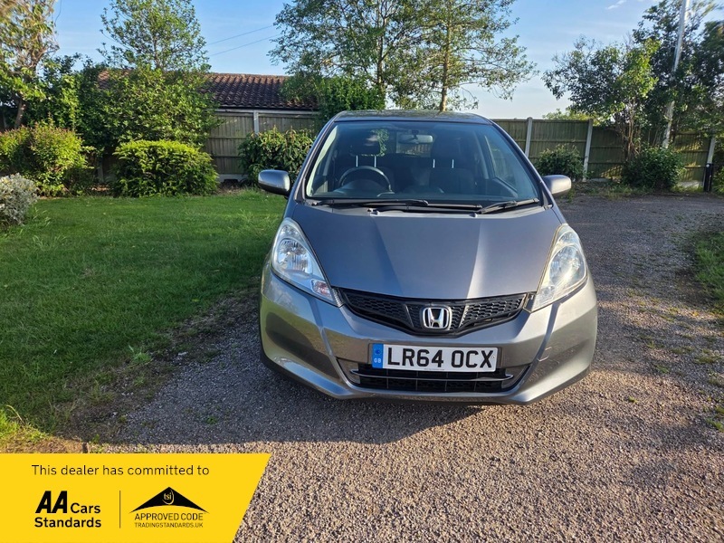 Honda Jazz I-vtec Es Plus Grey #2