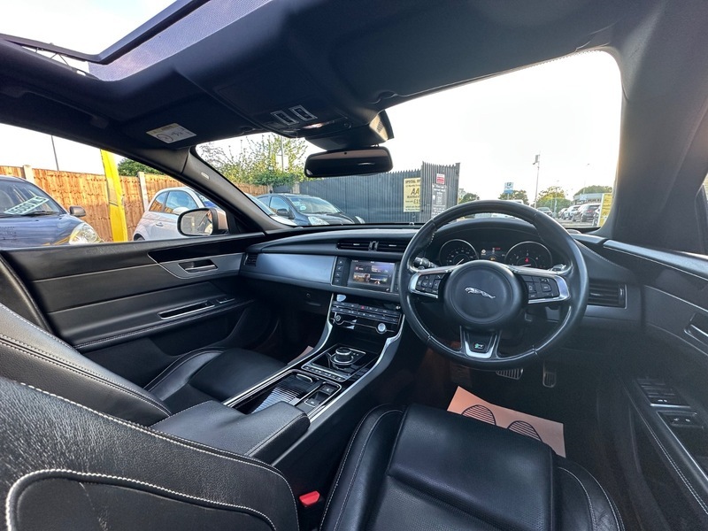 Jaguar XF D R-sport Brown #3