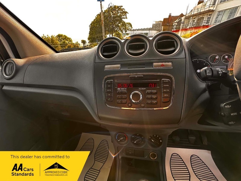 Ford Transit Connect 1.8 Tdci T200 Trend Silver #17