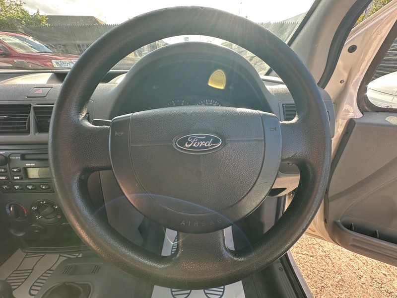 Ford Transit Connect Connect 1.8 Tdci T200 L L1 H1 White #10