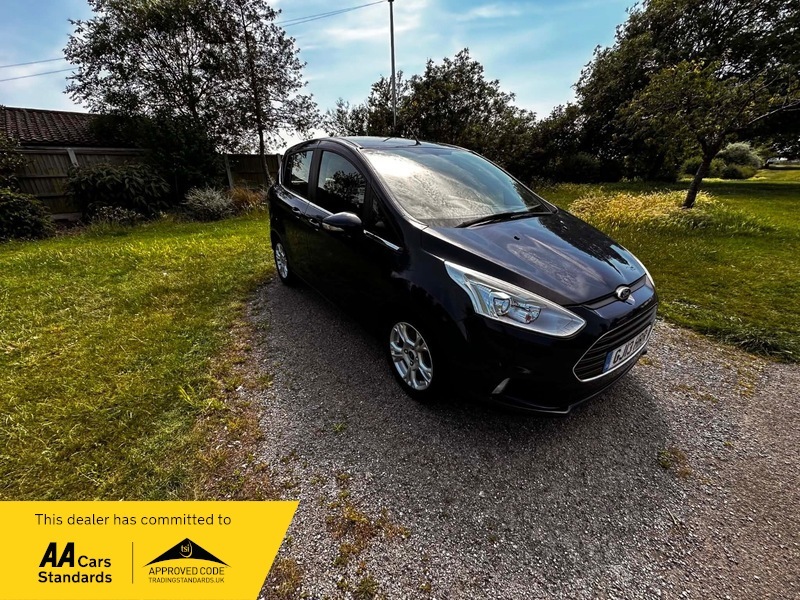 Ford B-Max Zetec Blue