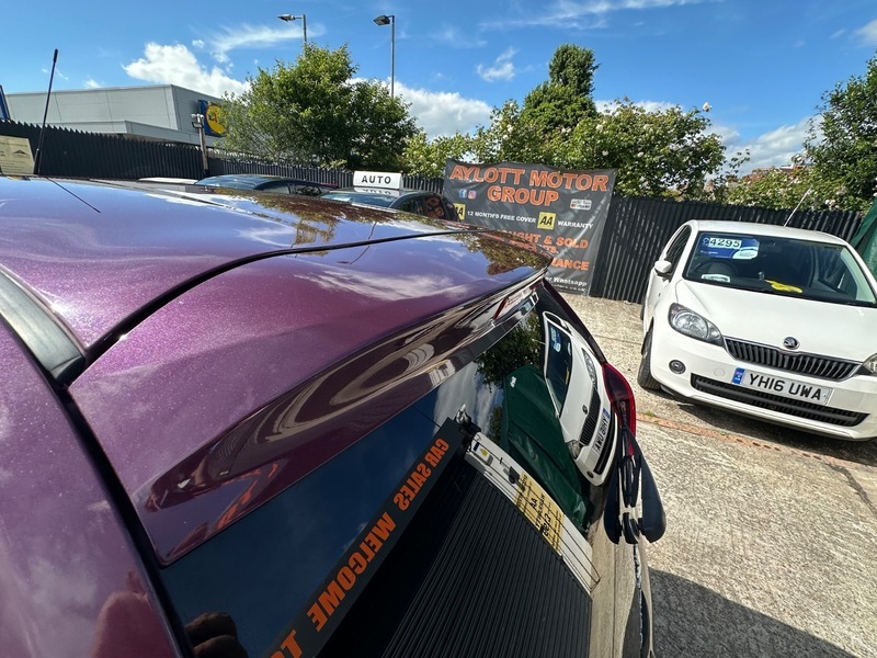 Peugeot 108 Active Red #15