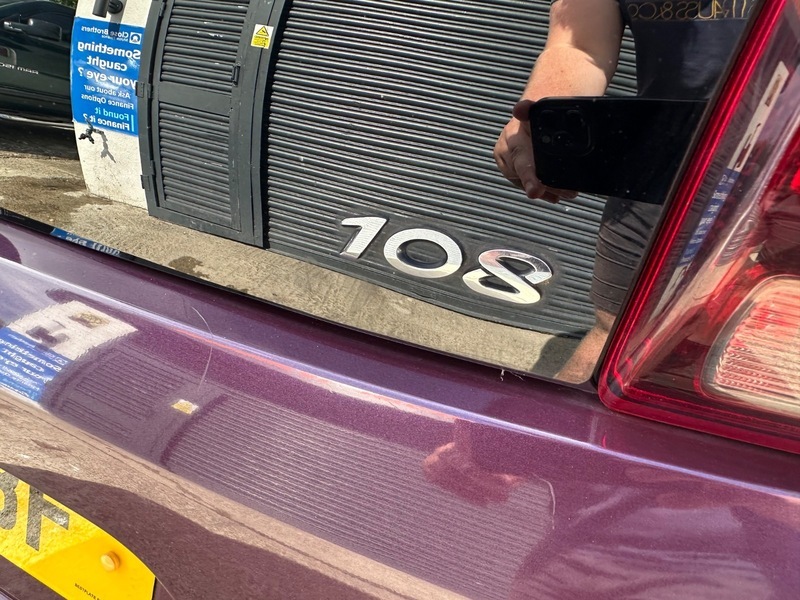 Peugeot 108 Active Red #14
