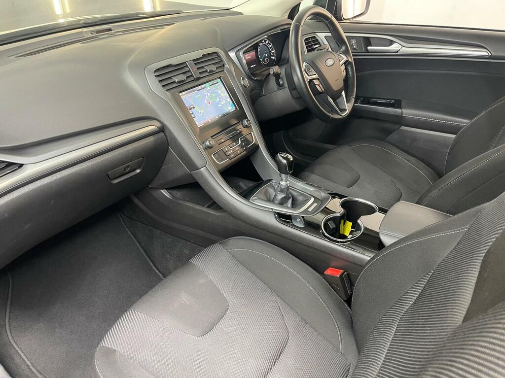 Ford Mondeo Titanium X Brown #11