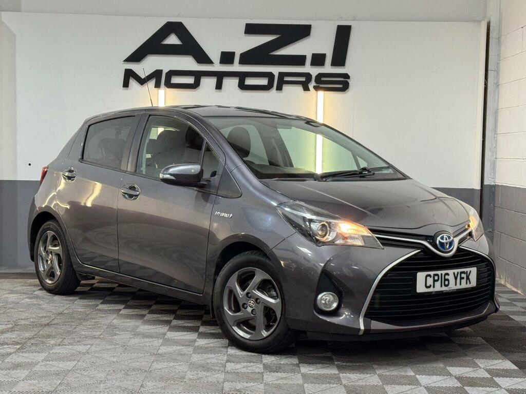 Toyota Yaris 1.5 Vvt-h Icon E-cvt Euro 6 Grey