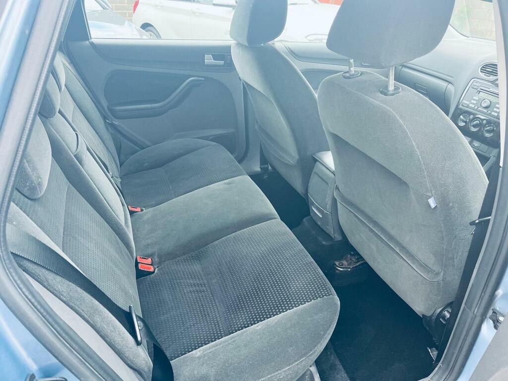 Ford Focus Zetec Climate 16V 5-Door Grey #7