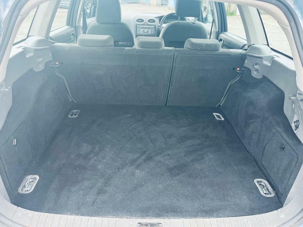 Ford Focus Zetec Climate 16V 5-Door Grey #8