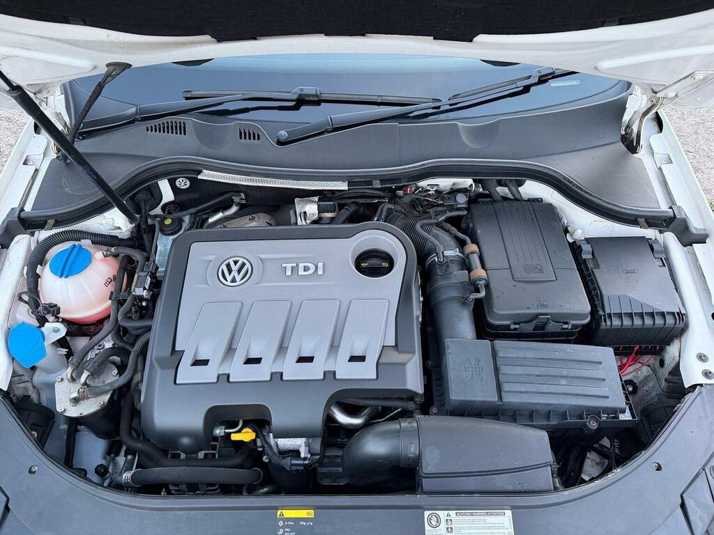 Volkswagen Passat 2.0 Executive Tdi Bluemotion Technology Dsg 139 Silver #24