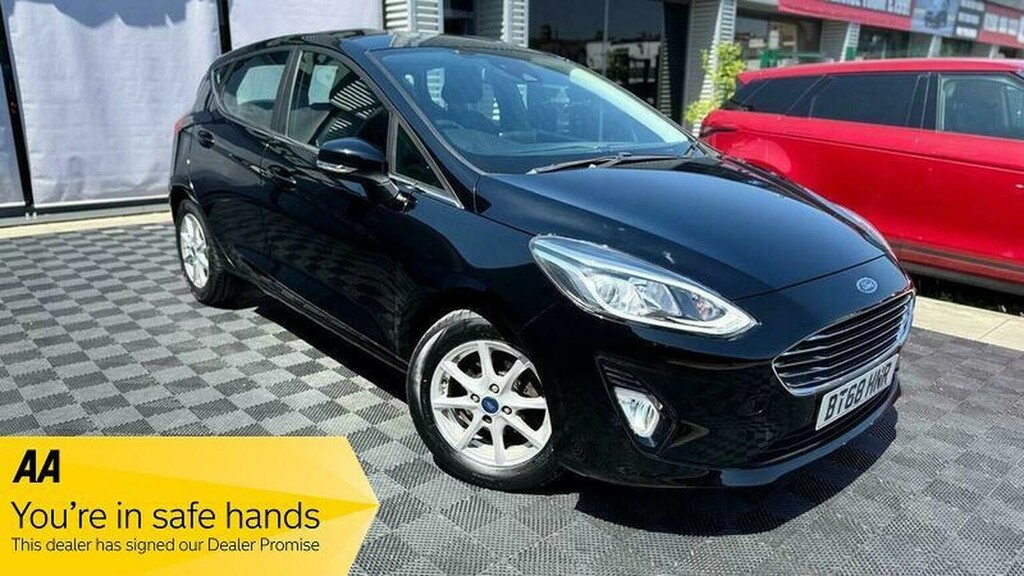 Ford Fiesta Hatchback 1.1 Ti-vct Zetec Euro 6 Ss 2018 Black