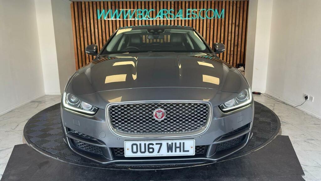 Jaguar XE 2.0D Portfolio Awd Euro 6 Ss Grey #3