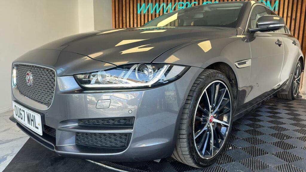 Jaguar XE 2.0D Portfolio Awd Euro 6 Ss Grey #5