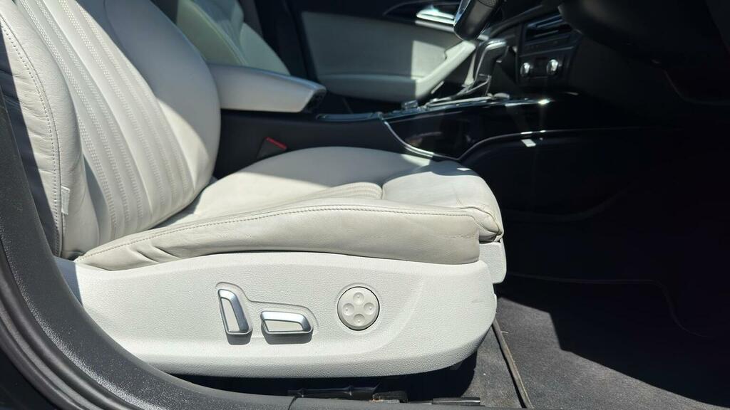 Audi A6 Saloon A6 S Line Black Edition Tdi Quattro S-a White #19