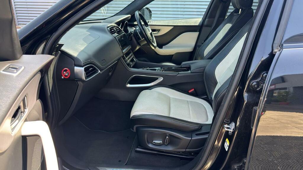 Jaguar F-Pace 2.0 D180 R-sport Awd Euro 6 Ss Black #22