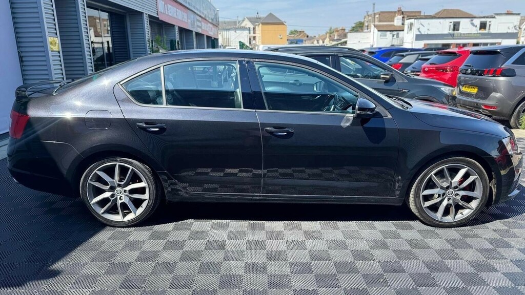 Skoda Octavia 2.0 Tdi Vrs Dsg Euro 6 Ss Snav Black #6