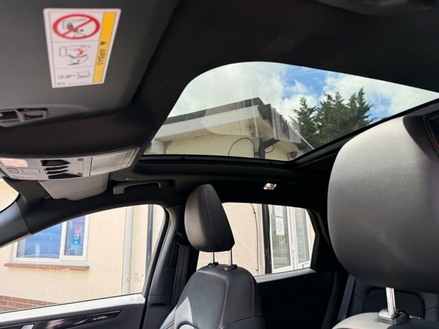 Ford Kuga 2.5 Phev Black Package Edition Cvt White #49