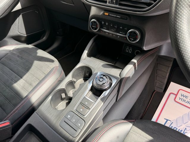 Ford Kuga 2.5 Phev Black Package Edition Cvt White #40