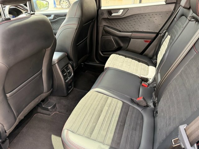 Ford Kuga 2.5 Phev Black Package Edition Cvt White #52