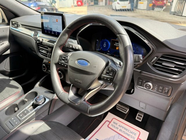 Ford Kuga 2.5 Phev Black Package Edition Cvt White #31
