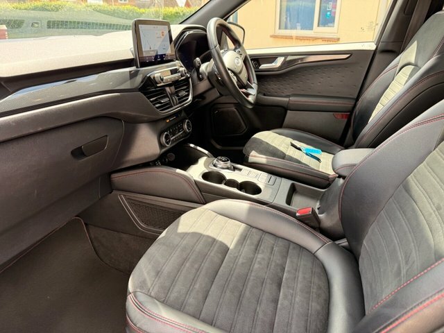Ford Kuga 2.5 Phev Black Package Edition Cvt White #47
