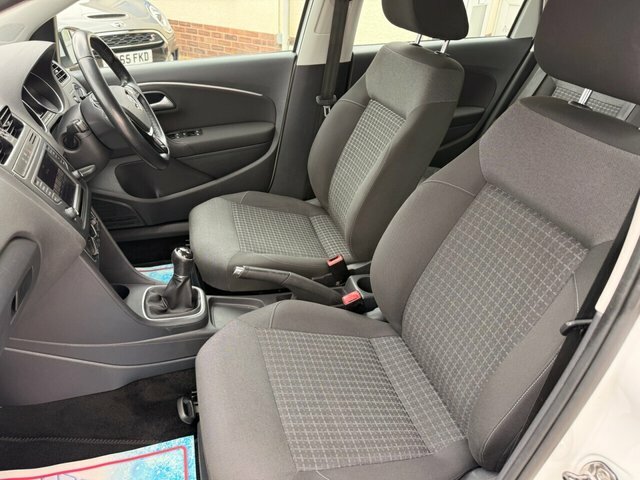 Volkswagen Polo Hatchback Silver #38