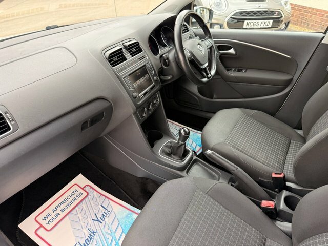 Volkswagen Polo Hatchback Silver #33