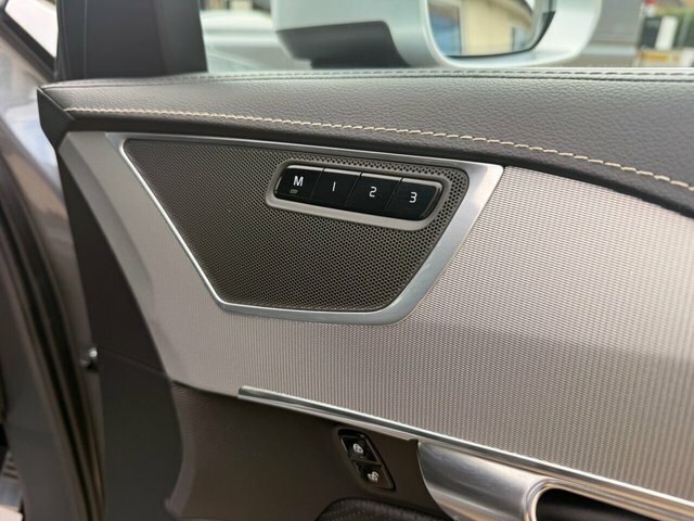 Volvo XC90 Xc90 R-design D5 Powerpulse Awd Grey #61