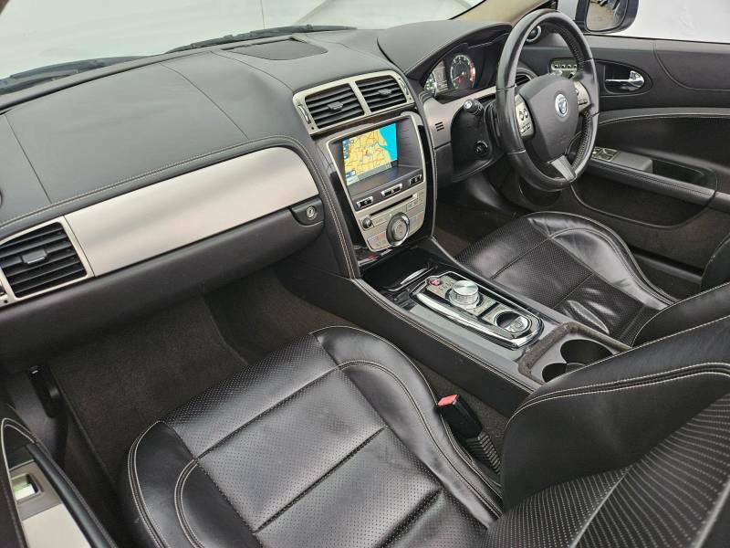 Jaguar XK 5.0 V8 Portfolio Silver