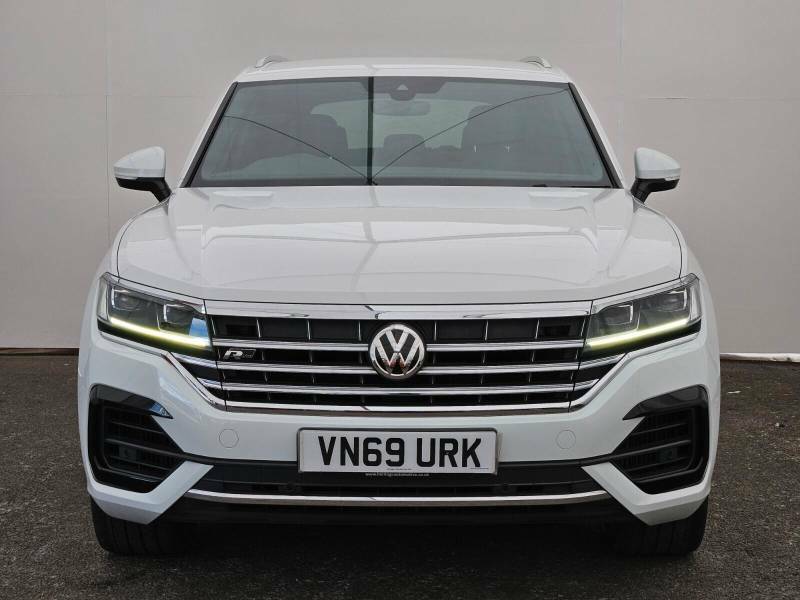 Volkswagen Touareg 3.0 V6 Tsi 4Motion R-line Tip White #3
