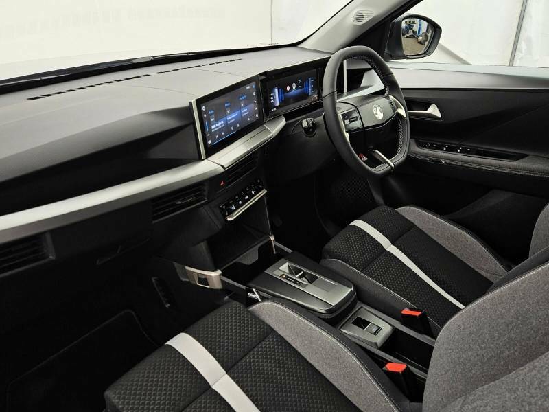 Vauxhall Frontera 83Kw Gs 44Kwh M700MDG Grey