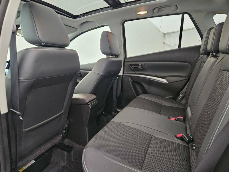 Suzuki S Cross Motion Red #25