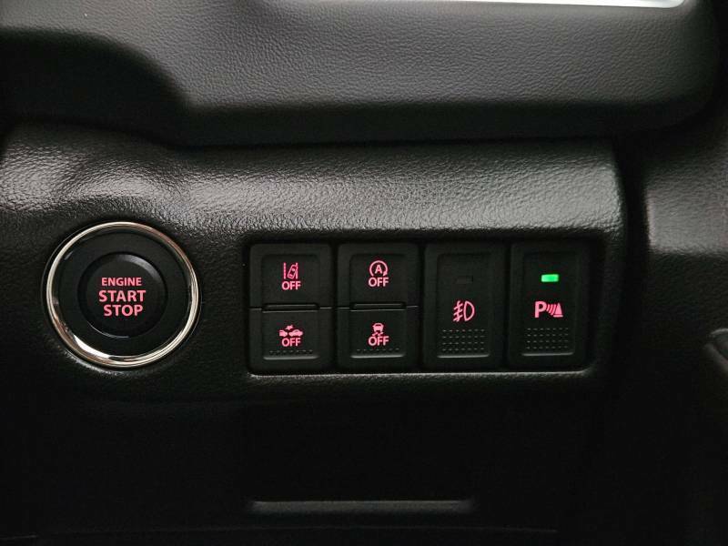 Suzuki S Cross Motion Red #22