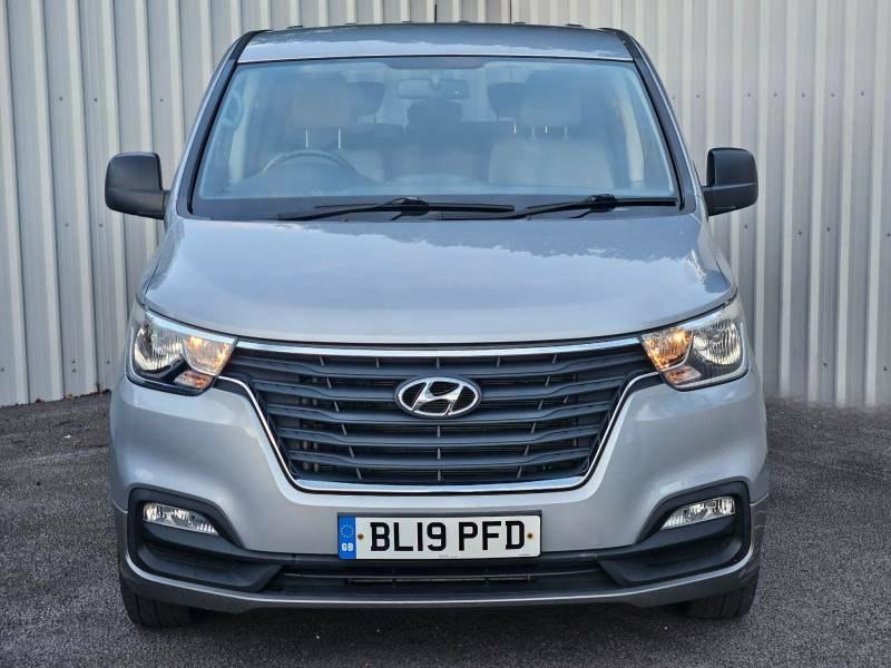 Hyundai I800 2.5 Crdi 170 Se Silver #4
