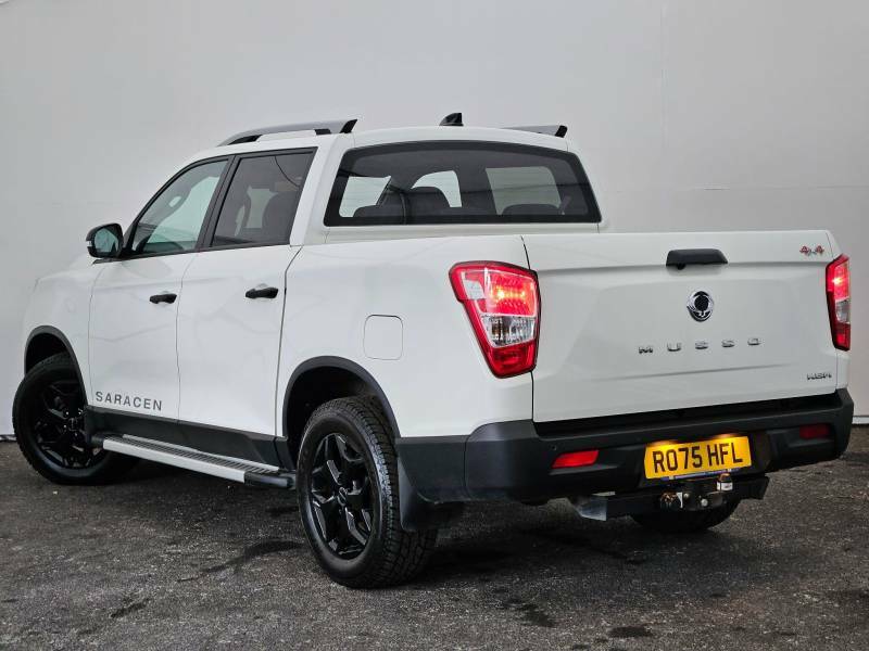 SsangYong Musso 2.2 Double Cab Pick Up Saracen White #2