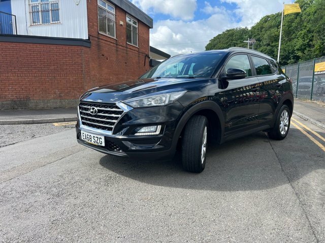 Hyundai Tucson 1.6 Gdi Se Nav Suv Euro 6 S S EA68SZG Black #6