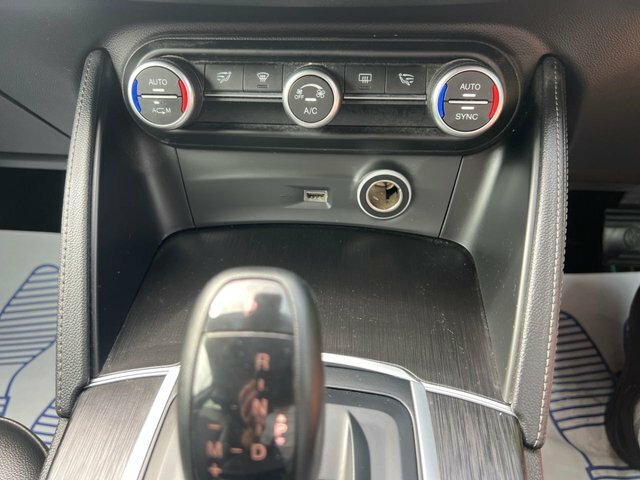Alfa Romeo Stelvio Speciale Blue #43