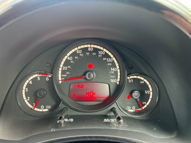 Volkswagen Beetle Design Tdi Bluemotion Technology Red #36