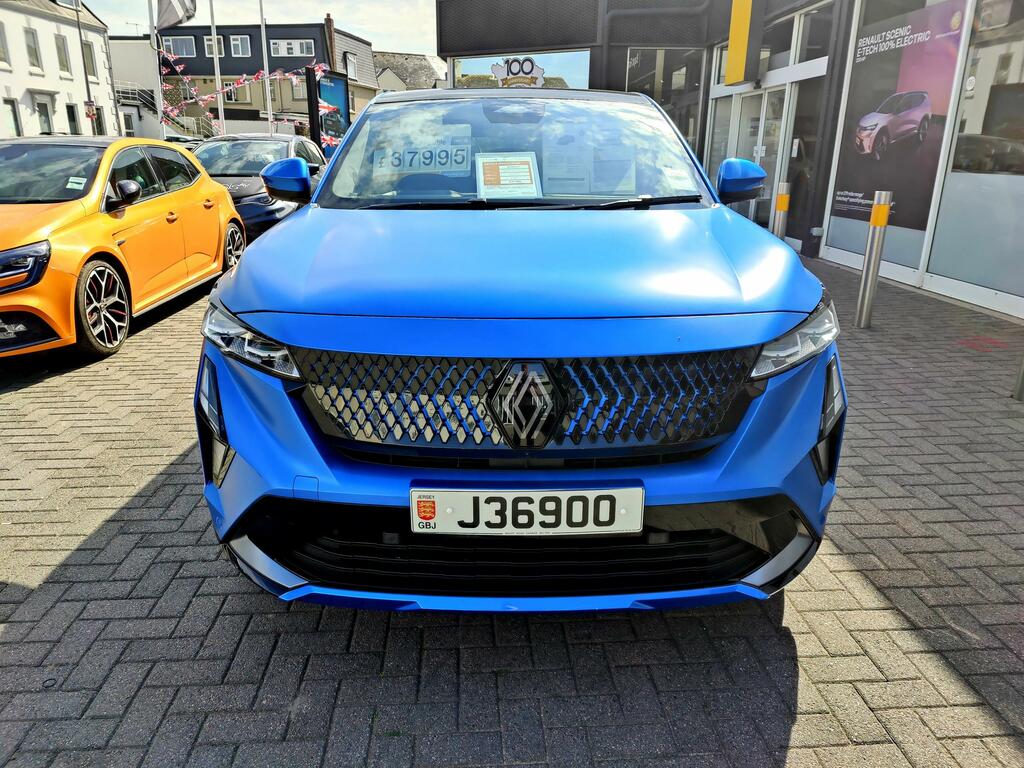 Renault Rafale Retail Price New 43,871..Now Only 37,995 Blue #2