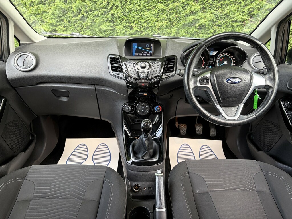 Ford Fiesta 1.3 Zetec Black #2