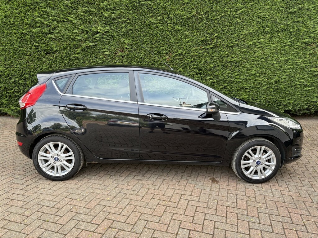 Ford Fiesta 1.3 Zetec Black #4