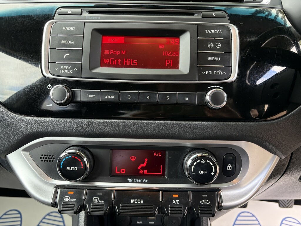Kia RIO Hatchback Red #28