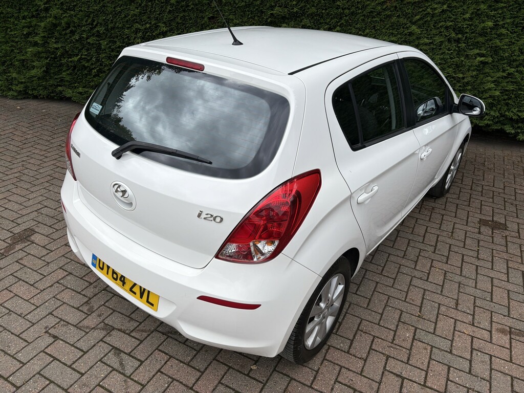 Hyundai I20 1.2 Active White #11